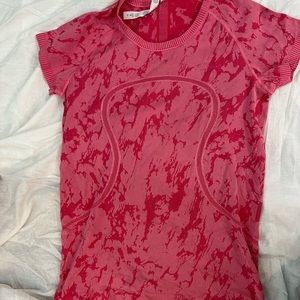 Pink cameo work out top